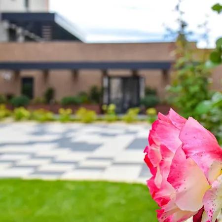 Zen Republic Апартаменты *